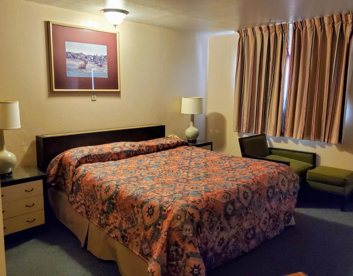 Sands Motel Grants Exterior photo